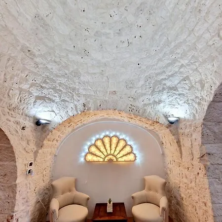 Guest house Elisa Trulliandmore - Pool And Tennis Court Martina Franca
